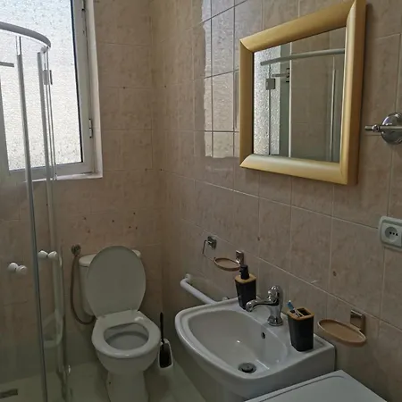 بيت شباب Gm تيرانا