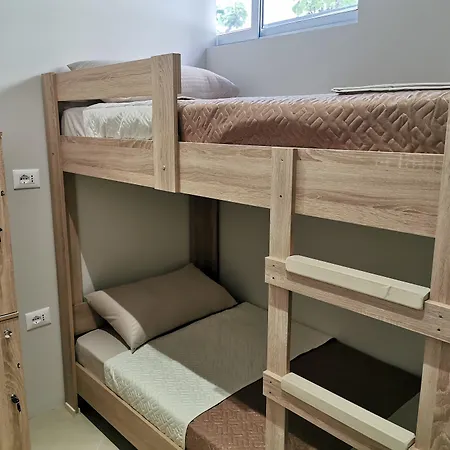 بيت شباب Gm *